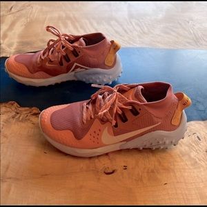 Nike Trail Wild Horse